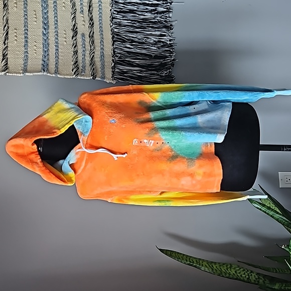 NWT• POLO Ralph Lauren Tie-Dye Cropped Hoodie - Picture 2 of 8